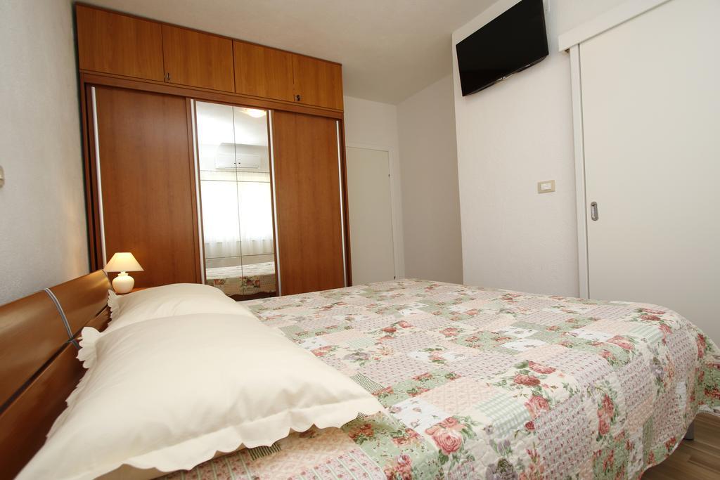 Apartments Dundic Makarska Dış mekan fotoğraf