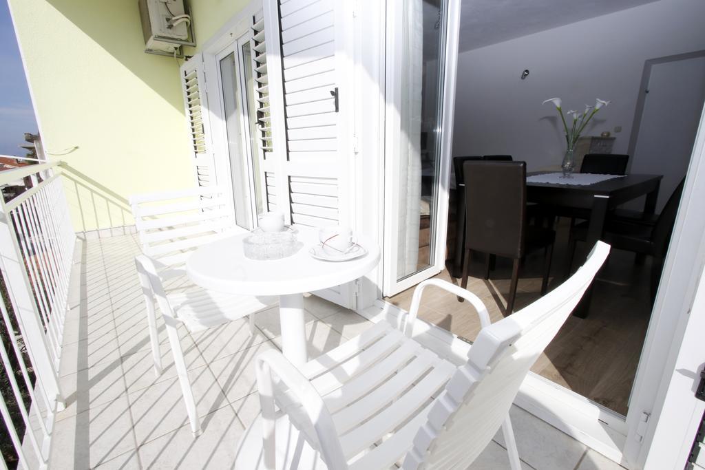 Apartments Dundic Makarska Dış mekan fotoğraf